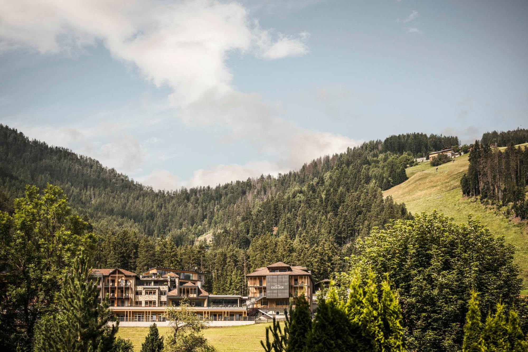 Excelsior Dolomites Life Resort San Vigilio Di Marebbe Exterior photo