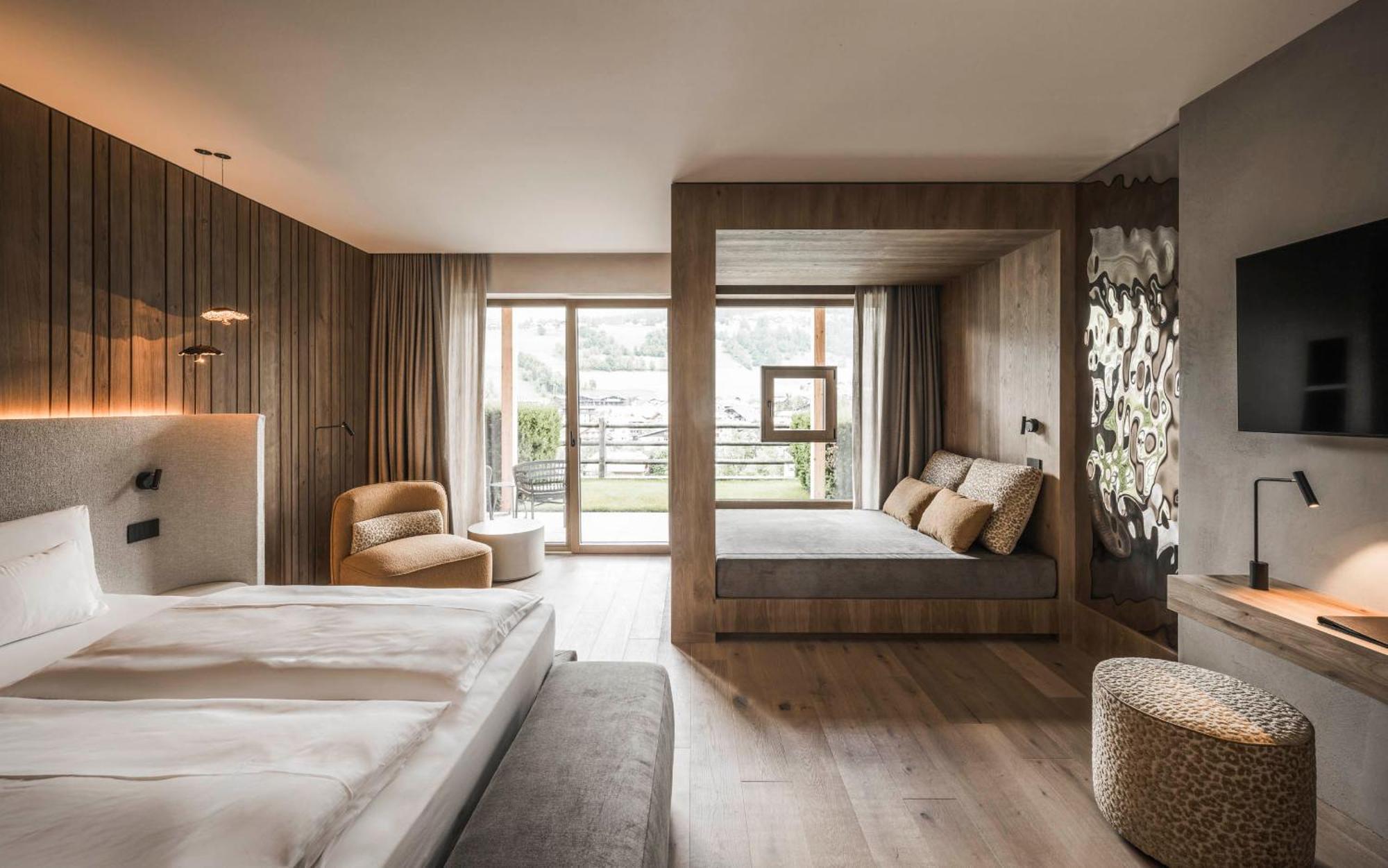 Excelsior Dolomites Life Resort San Vigilio Di Marebbe Exterior photo